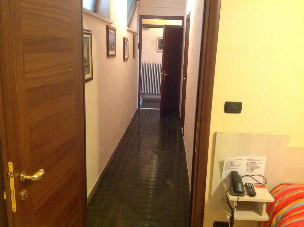 Hotel Persico Saluzzo Luaran gambar